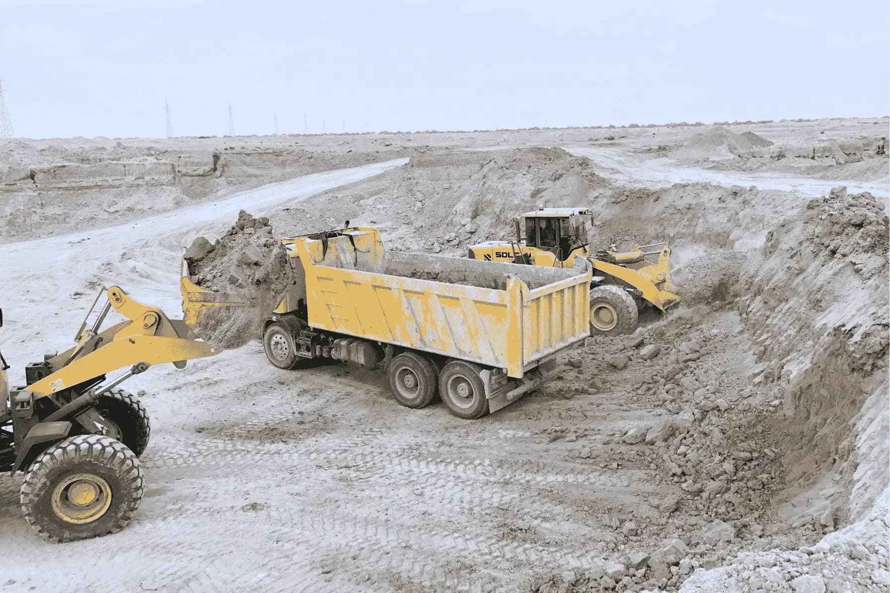 Construction & Heavy Machinery